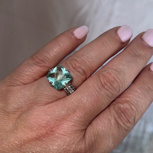 Lia Sophia mint coloured crystal and silver ring - Picture 1 of 3